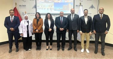 وفد تنسيقية شباب الأحزاب والسياسيين يزور مركز إعداد القادة بجامعة بنها لبحث سبل التعاون