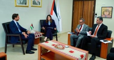 الحلم نيوز : 
                                            مسئول إيطالي يؤكد موقف بلاده الداعم لتحقيق سلام عادل بالمنطقة
                                        