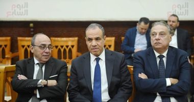 وزير الخارجية ودبلوماسيون وحسام زكي يقدمون العزاء لأسرة السفير حازم فهمى.. صور