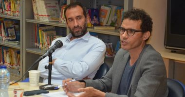 نقاد وقراء يحتفون برواية خط العمر لـ عبد الرحمن حبيب في مكتبة مصر الجديدة الدكتور أحمد إبراهيم الشريف والكاتب الصحفي عبد الرحمن حبيب