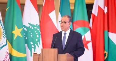 بدر عبد العاطى 