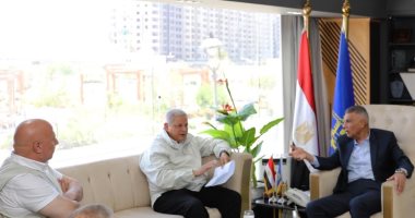 محافظ أسوان: إنجاز 70% من المشروعات العاجلة بمياه الشرب