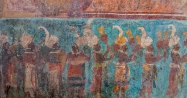 الكشف عن سر الصبغة الزرقاء لدى حضارة المايا القديمة لوحة جدارية تعرض خلفية زرقاء المايا