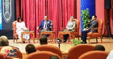 وكيل الأزهر خلال كلمته  بمنتدى «اسمع وتكلم»