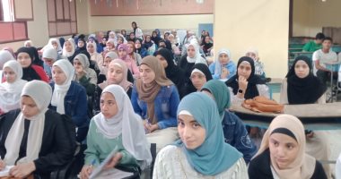 بدء المراجعات المجانية لطلاب الشهادة الإعدادية بإدارة يوسف الصديق بالفيوم