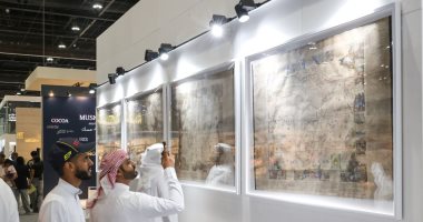 مقتنيات ثمينة ونادرة عرضت فى معرض أبوظبي .. أبرزها أول رواية كتبت بالتاريخ معرض أبوظبي الدولي