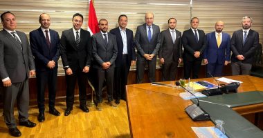 وزير الطيران يلتقى وفد شركة Space42 العالمية لبحث التعاون فى التحول الرقمى وزير الطيران يلتقي وفد شركة Space42 العالمية