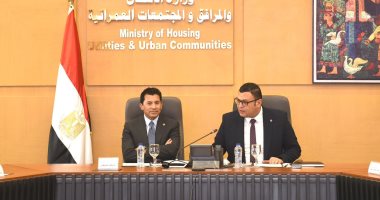 3 لقاءات متتالية لوزير الإسكان لمناقشة ملفات مختلفة.. نادى العاصمة الإدارية ومبادرة حياة كريمة في المقدمة.. وصناعة تطوير العقار المصرى من بين أبرز ملفات واهتمامات الحكومة فى الفترة الأخيرة