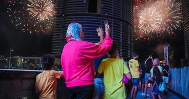 الشبكة نيوز : 
                                            لو ما بتحبش الصيف.. 5 أنشطة تخليك تستمتع بأيامه من غير زهق 
                                        
