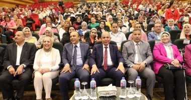 محافظ المنيا: تخصيص يوم أسبوعى لذوى القدرات الخاصة للاستماع إليهم وتلبية مطالبهم جانب من الحفل