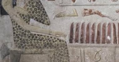 موضة الفساتين التايجر أزياء توارثها الأحفاد عن الأجداد