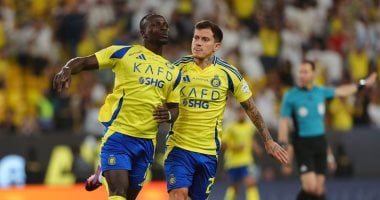 الحلم نيوز : 
                                            النصر يتقدم على الاتحاد 2-0 في شوط مثير بكلاسيكو الدوري السعودي.. فيديو
                                        