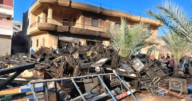 السيطرة على حريق هائل فى مخزن فراشة فى الإسماعيلية دون خسائر بشرية.. فيديو