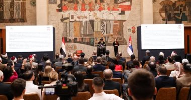 البابا تواضروس بالقصر الرئاسى الصربى: المحبة تبنى زمانا ومكانا وإنسانا أفضل البابا تواضروس خلال محاضرة بالقصر الرئاسي بصربيا