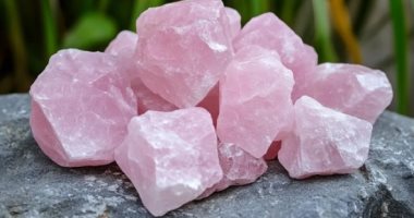 5 أحجار كريمة مناسبة لنساء ورجال برج الثور.. حضر لهم هدية حلوة 