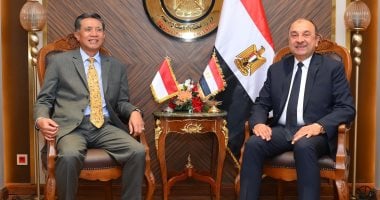 نيوز برو : 
                                            وزير قطاع الأعمال العام يستقبل سفير إندونيسيا بالقاهرة لبحث فرص التعاون
                                        