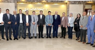 محافظ بنى سويف يشهد لقاء وزير الشباب والرياضة مع أعضاء مجلسى النواب والشيوخ