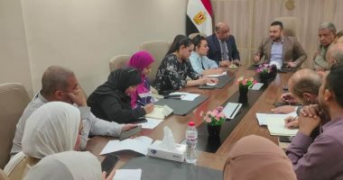 مدير فرع الرعاية الصحية بالأقصر يتابع أداء المنشآت الصحية وبحث سبل تطويرها