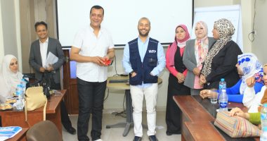 لقاءات توعية لمعلمات التعليم المجتمعي بسوهاج حول مخاطر الهجرة غير الشرعية