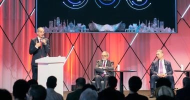 نيوز برو : 
                                            وزير الاتصالات: إتاحة أكثر من 180 خدمة حكومية من خلال منصة مصر الرقمية
                                        