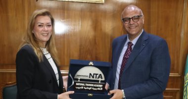 محافظ القليوبية يستقبل المدير التنفيذى للأكاديمية الوطنية للتدريب وتأهيل الشباب