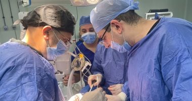 وزارة الصحة: فريق طبى مصرى ينجح فى ترميم فك مريض روسى بمستشفى العلمين ترميم فك مريض روسي باستخدام المنظار
