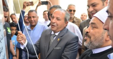 محافظ بورسعيد يفتتح "مسجد الرضوان" بحى الفيروز بمدينة بورفؤاد المحافظ يفتتح المسجد