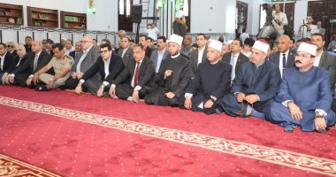 وزير الأوقاف ومحافظ الشرقية يشاركون الأهالى إحياء ذكرى مولد الشيخ عبدالحليم محمود احياء ذكري مولد الإمام الراحل الشيخ عبد الحليم محمود