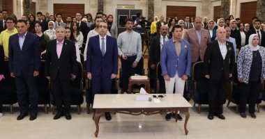 وزير الشباب ونائب محافظ الإسماعيلية بختام القمة المصرية الأوروبية للقيادات