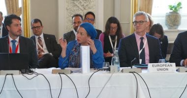 وزيرة البيئة: مصر تُبدي طموحًا قويًا للاستفادة من فرص التحول نحو أنظمة الطاقة المتجددة وزيرة البيئة تواصل مشاركاتها فى مؤتمر كوبنهاجن لتغير المناخ