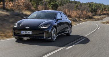 تخفيض 150 ألف جنيه للسيارة هيونداى أيونيك 6 فى السوق المصرى