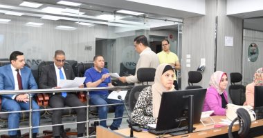 محافظ الفيوم يتابع حملات إزالة التعديات على أملاك الدولة ضمن الموجة الـ 26 جانب من المتابعة