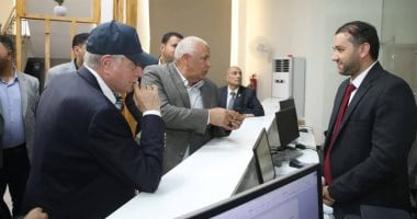 مستشار الرئيس للتنمية المحلية يتفقد مشروعات مجمع المصالح الحكومية بالوادى الجديد جانب من الجولة