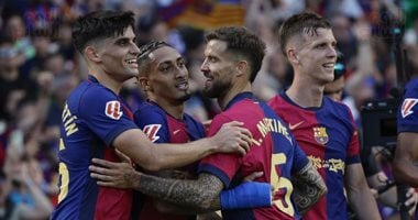 برشلونة يقهر الريال في ملحمة السباعية ويقترب من لقب الليجا برشلونة