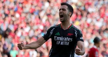 الحلم نيوز : 
                                            ليفربول ضد آرسنال.. الجانرز يتعادل بأقدام ميكيل تورينو 2-2 