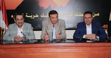 وزارة الزراعة تبحث زيادة فرص الاستثمار في القطاع الزراعي بالدول الأفريقية جانب من الاجتماع