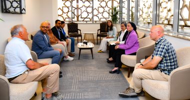 وزيرة البيئة: جبل الجلالة هدية مصر للعالم كمرصد لأكبر عدد من الطيور المهاجرة وزيرة البيئة خلال لقاء رئيس الجمعية المصرية لحماية الطبيعة