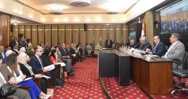 محمود فوزي: الحكومة حريصة على إتاحة الفرصة كاملة لمناقشة قانون الإيجار القديم المستشار محمود فوزي، وزير الشئون النيابية والقانونية والتواصل السياسي