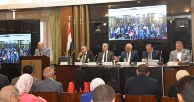 مؤسس اتحاد مستأجرى مصر يستخدم آية قرآنية فى حديثه عن قانون الإيجار القديم لجنة الاسكان بمجلس النواب