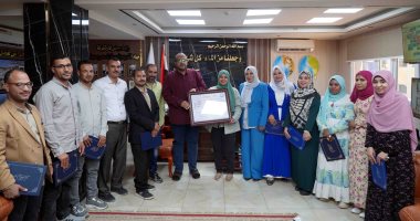 رئيس مياه سوهاج يكرم العاملين بإدارة نظم المعلومات الجغرافية.. تفاصيل شركة مياه الشرب والصرف الصحى بسوهاج