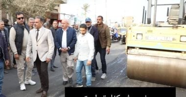 رصف ورفع كفاءة الطرق بأبوحماد بتكلفة 29 مليون و380 ألف جنيه جانب من عمليات الرصف