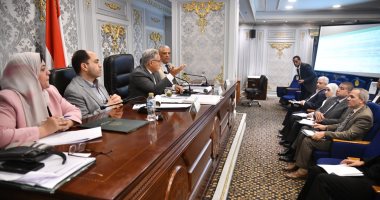 "محلية النواب" تطلب تقريرا عن توزيع 3 مليارات جنيه مخصصة للنظافة بـ4 محافظات لجنة الإدارة المحلية بمجلس النواب