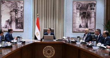 رئيس الوزراء يستعرض جهود تعزيز استدامة جهاز تنمية المشروعات المتوسطة والصغيرة الدكتور مصطفى مدبولي، رئيس مجلس الوزراء