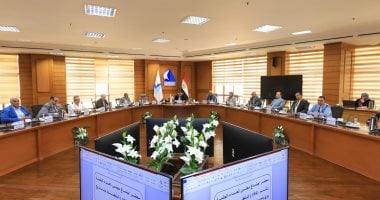 رئيس جامعة كفر الشيخ يتابع الاستعداد لامتحانات الفصل الدراسى الثانى جامعة كفر الشيخ تعقد مجلس العمداء الشهري