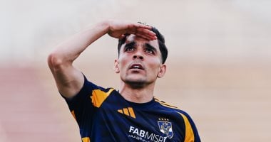 شاهد هدف فوز الأهلي على سيراميكا بتوقيع بن شرقي أشرف بن شرقي