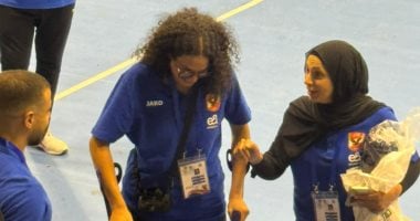 فرح الشاذلي تساند سيدات يد الأهلي في نهائي السوبر الأفريقي فرح الشاذلي حارسة مرمي فريق سيدات كرة اليد بالنادي الأهلي