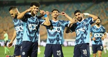 إبراهيم عادل يستغل خطأ عواد ويسجل أول أهداف بيراميدز في شباك الزمالك.. صور بيراميدز