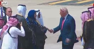 ولى العهد السعودى يستقبل الرئيس الأمريكى لدى وصوله الرياض ترامب يصل الرياض