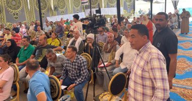 وزير الإسكان: تخصيص 350 قطعة أرض لمواطنين وفقوا أوضاعهم بمنطقة الرابية بالشروق