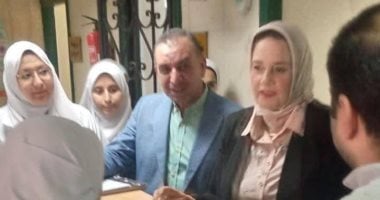 مدير فرع التأمين الصحى بدمياط تجرى جولة مفاجئة لعدد من المنشآت الطبية جانب من الجولة